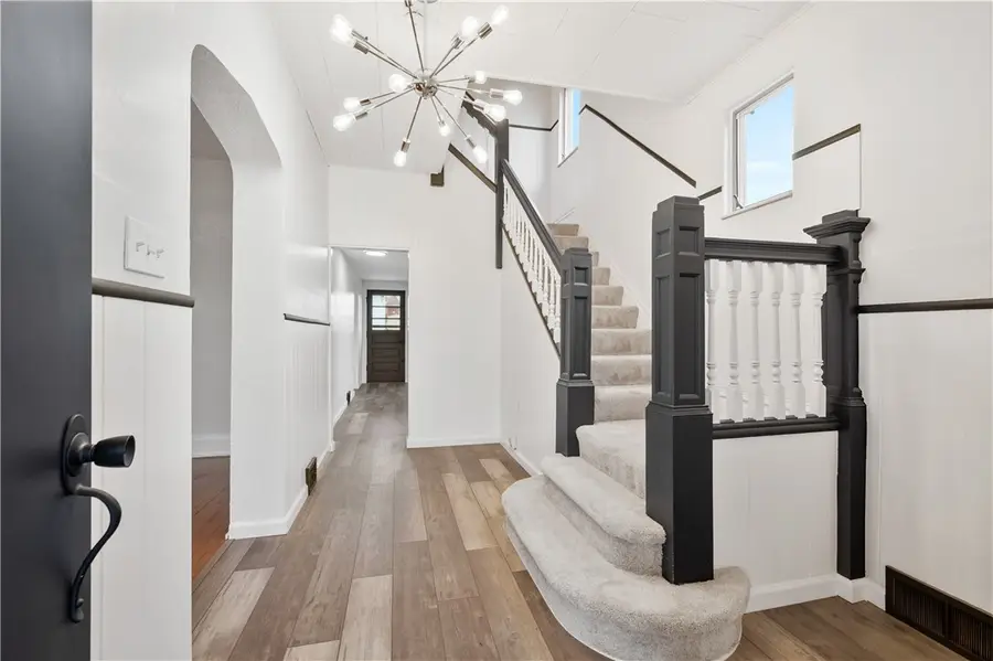 316 Templeton Ave, Brookline, PA 15226 - Image #2