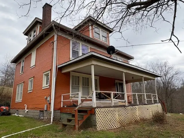 252 Barneys Run Rd, Centerville, PA 15333 - Image #2