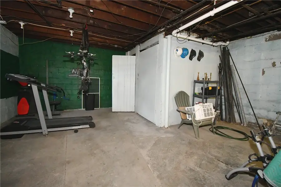 1666 Crafton Blvd, Crafton, PA 15205 - Image #3