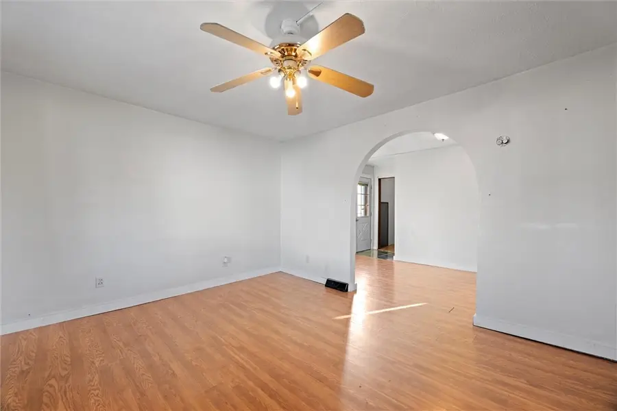 100 2nd St, Avonmore, PA 15618 - Image #2