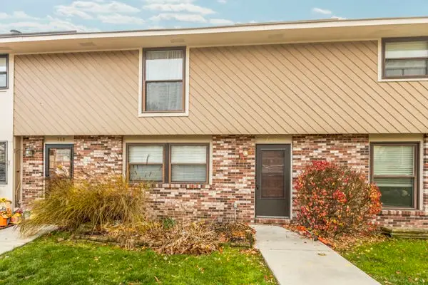 760 Wheatland Cir, Bridgeville, PA 15017 - Image #1