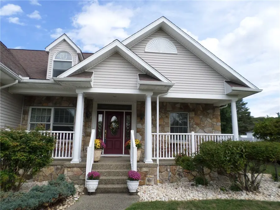 230 Crago Avenue, Franklin, PA 15370 - Image #3