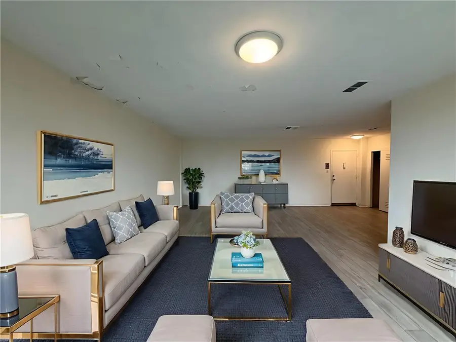 5100 5th Ave #509, Shadyside, PA 15232 - Image #3