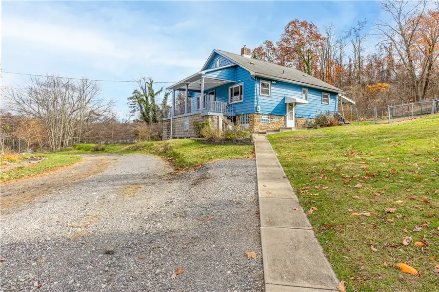 1470 Old Leechburg Rd, Plum, PA 15239 - Image #2