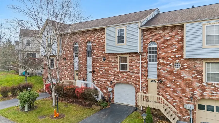 522 Carters Grove Dr, Richland Township, PA 15044 - Image #2