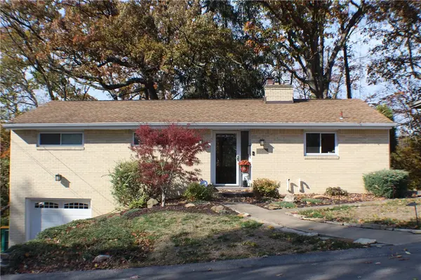 128 Violet Street, Ross Twp, PA 15229