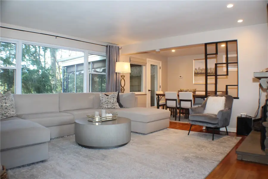 128 Violet Street, Ross Township, PA 15229 - Image #2