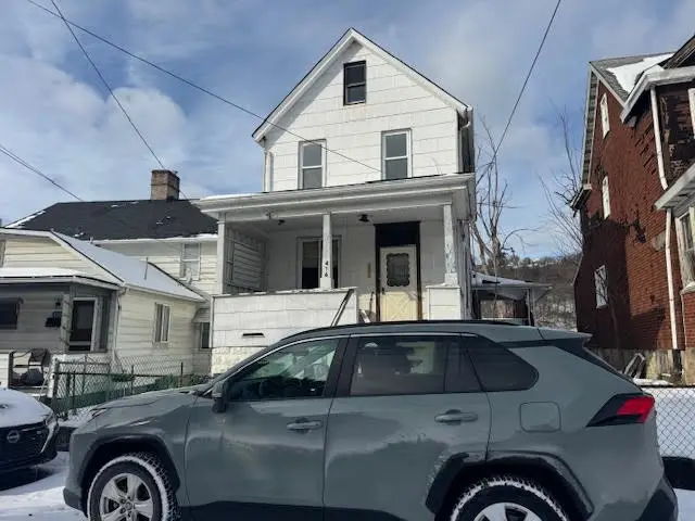 416 Pine St, McKeesport, PA 15132 - Image #1