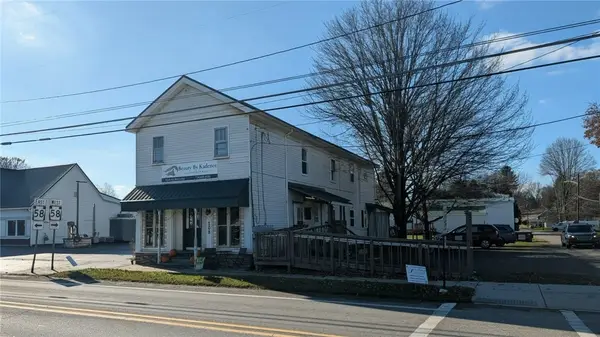 108 N Main St, Harrisville Boro, PA 16038