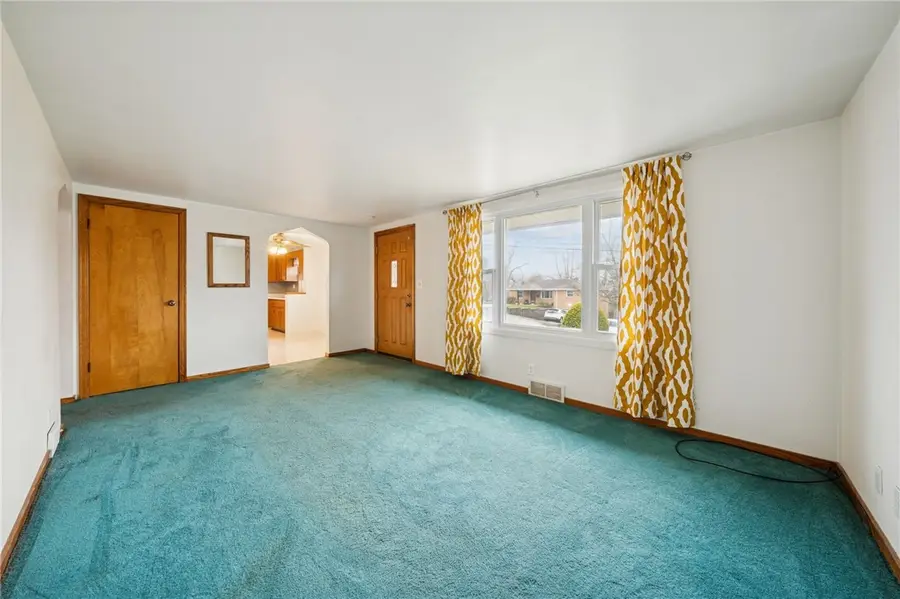 1013 10th St, Irwin, PA 15642 - Image #3