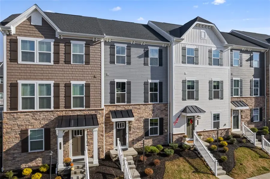 491 Nolan Circle, Cranberry Township, PA 16066 - Image #2