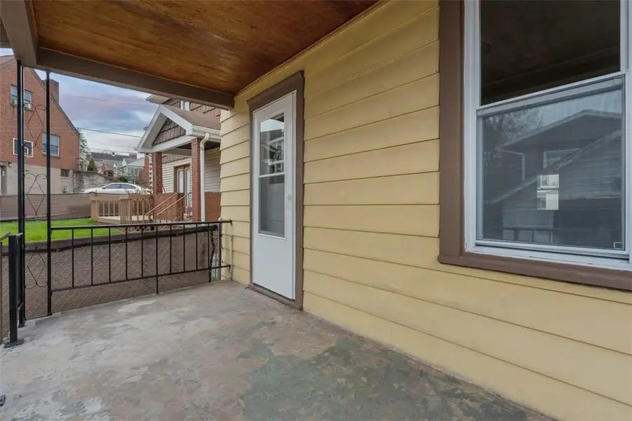 1039 4th St, Monongahela, PA 15063 - Image #2