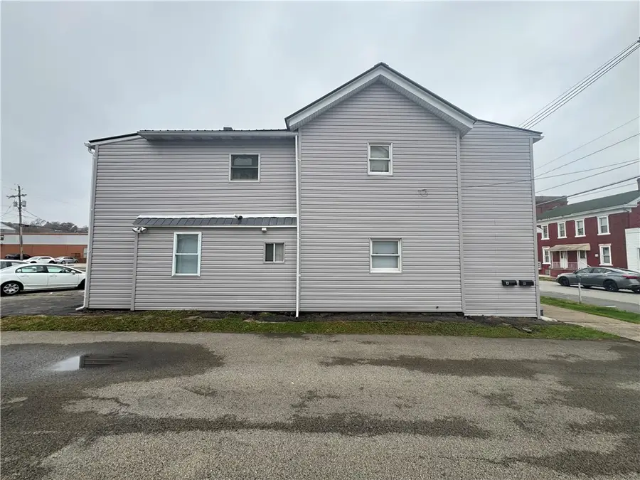 445 2nd St, California, PA 15419 - Image #2