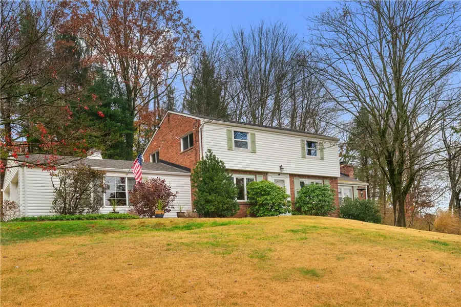 4653 Marjorie Dr, Murrysville, PA 15668 - Image #2