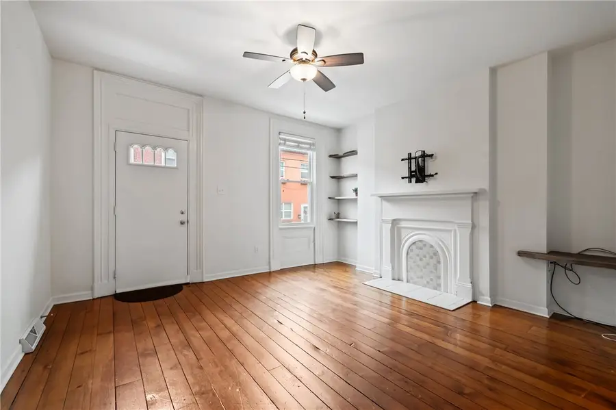 4404 Davison, Pittsburgh, PA 15201 - Image #3