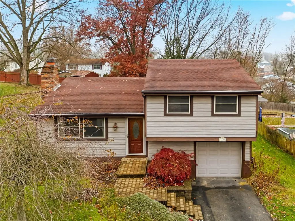 1425 Swede Hill Rd, Hempfield, PA 15601 - Image #1