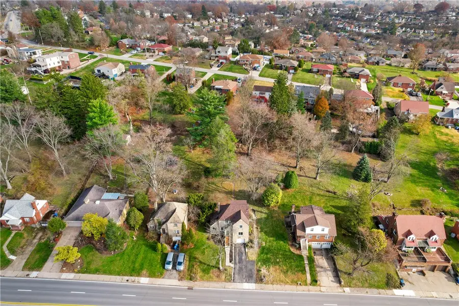 1761 Bower Hill Rd, Scott Township, PA 15243 - Image #3