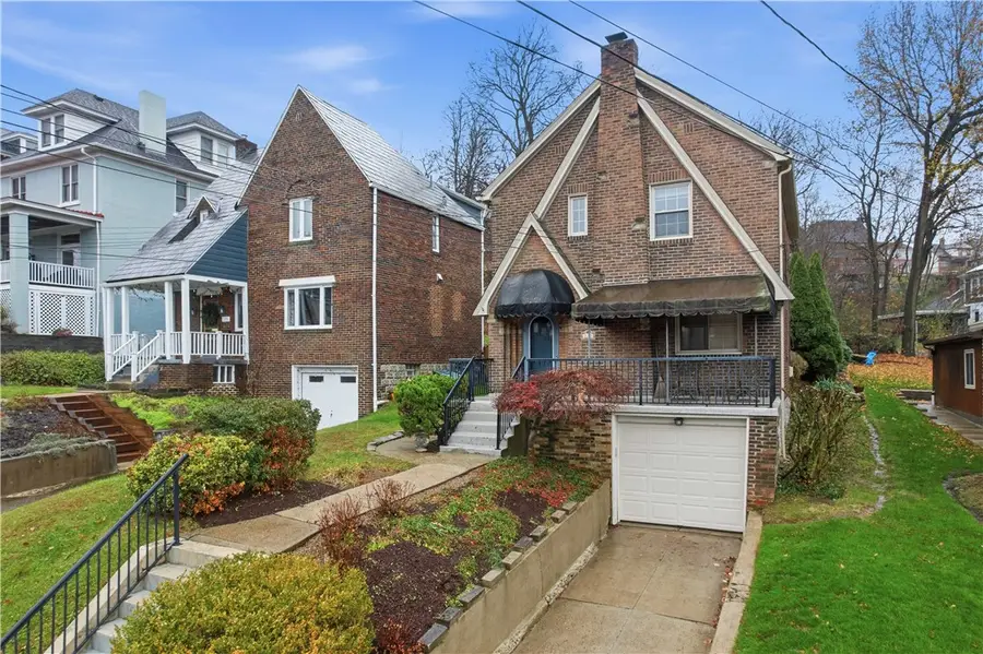 273 Lebanon Avenue, Mount Lebanon Township, PA 15228 - Image #2