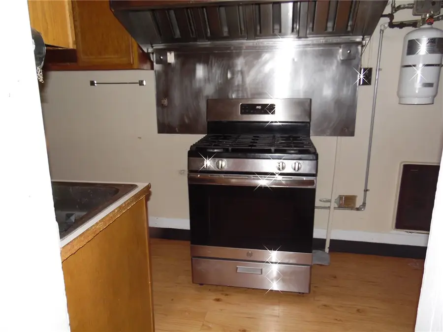 565 Benjamin St, Curtisville, PA 15084 - Image #2