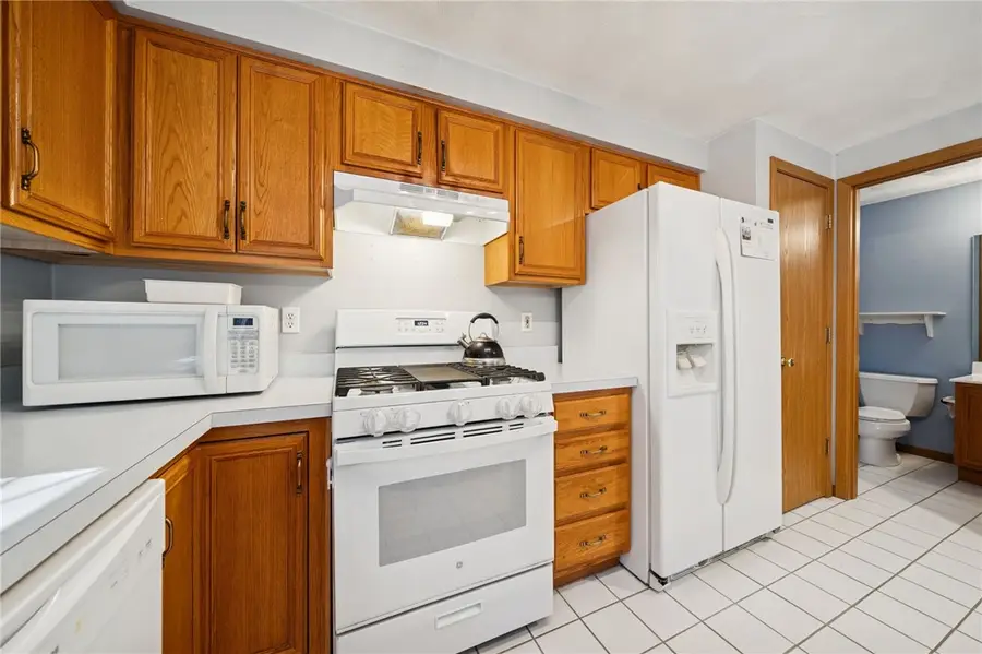 64 Fairway Dr, Delmont, PA 15626 - Image #3