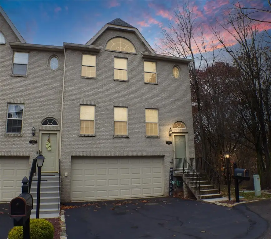 130 Terra Dr, Kennedy, PA 15136 - Image #2