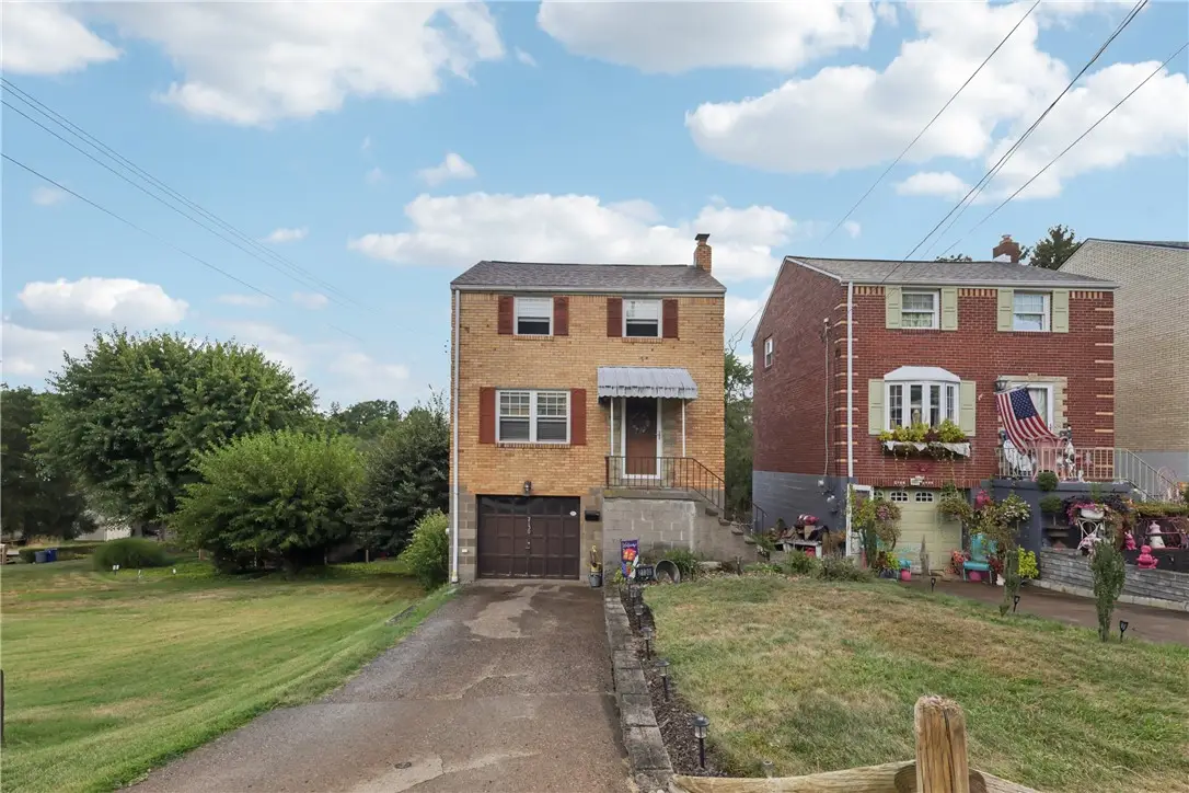2130 Parklyn St, Pittsburgh, PA 15234 - Image #1