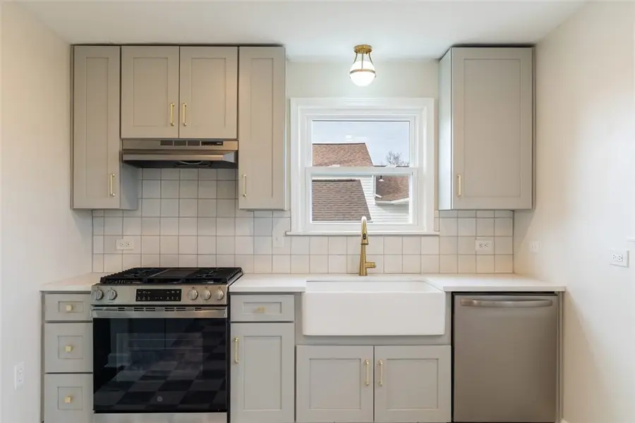 2103 Oriole Dr, Hopewell, PA 15001 - Image #3