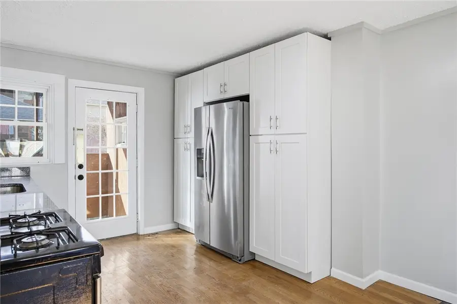 212 Comrie Ave, Braddock, PA 15104 - Image #3