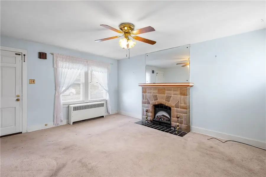 959 Center Avenue, West View, PA 15229 - Image #2