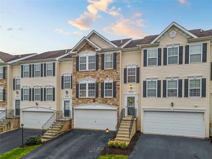 107 Cole Ct, Jackson, PA 16037 - Image #2