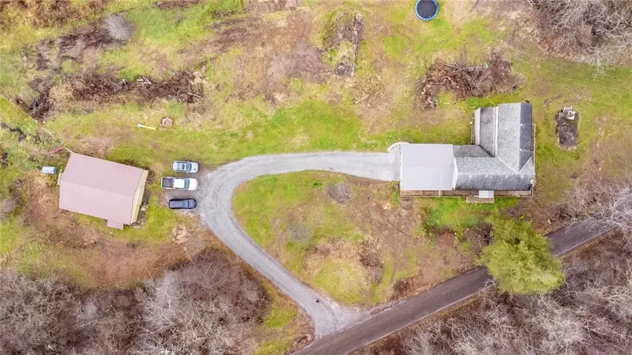 437 Roseville Rd, Karns City, PA 16041 - Image #3