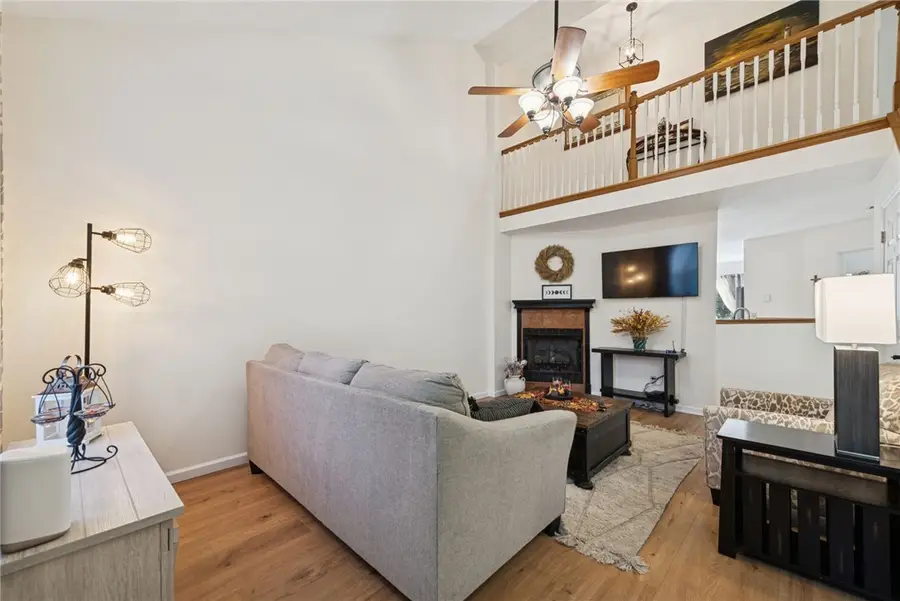 102 Lawnview Way, Greensburg, PA 15601 - #3