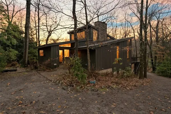 130 Overlook Dr, Slippery Rock Twp, PA 16057