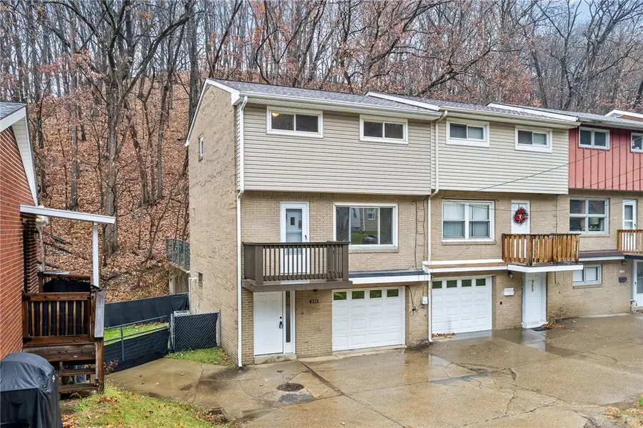 953 Hazel Avenue, Ambridge, PA 15003 - Image #2