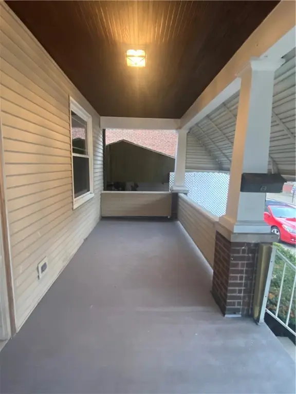 311 S 3rd Ave, Elizabeth, PA 15037 - Image #3