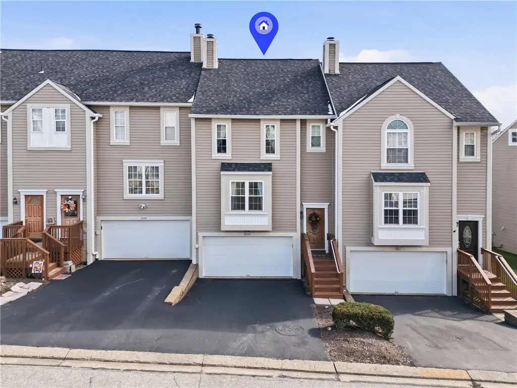 2657 Hunters Point Drive, Franklin Park, PA 15090 - Image #1