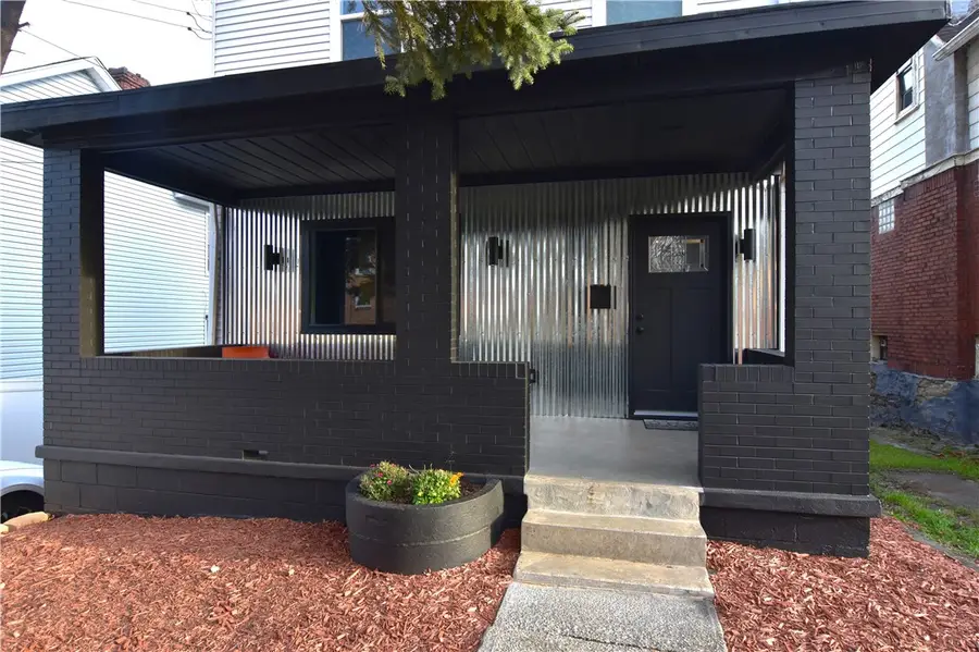 306 W 15th Ave, Homestead, PA 15120 - Image #2