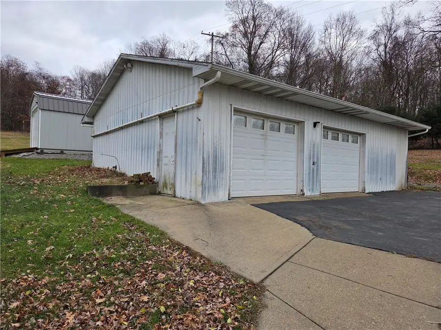 1930 Branchton Rd, Hilliards, PA 16040 - Image #3