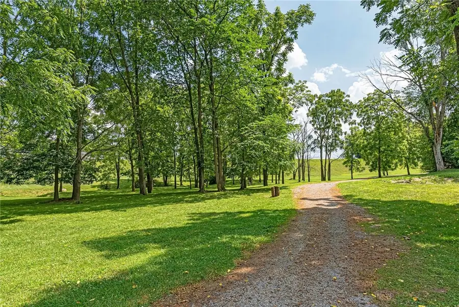 1043 Lakeside Drive, McDonald, PA 15057 - Image #3