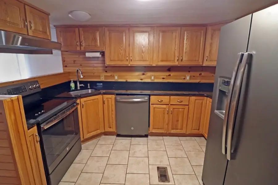 253 Wardentown Road, East Huntingdon, PA 15612 - Image #3