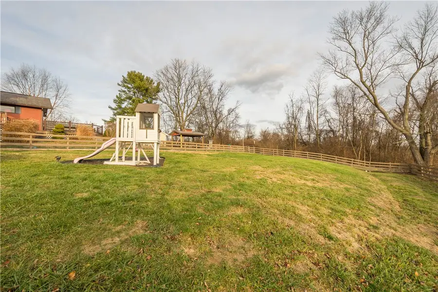 407 Payne Hill Rd, Jefferson Hills, PA 15025 - Image #3