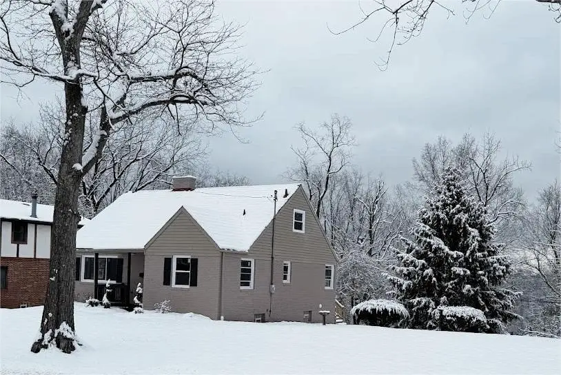 148 Audrey Dr, Pleasant Hills, PA 15236 - Image #2