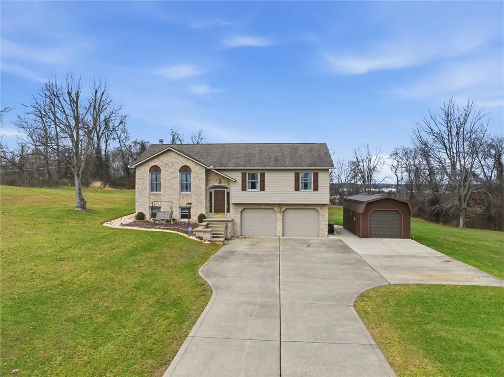 246 Highland Dr, California, PA 15417 - Image #1