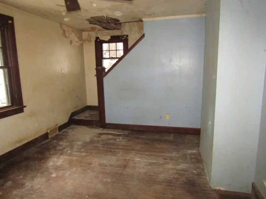 234 Spring Run Rd, Crescent, PA 15046 - Image #3