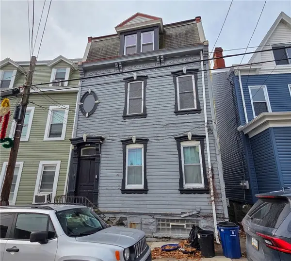 1809 Rialto St, Troy Hill, PA 15212