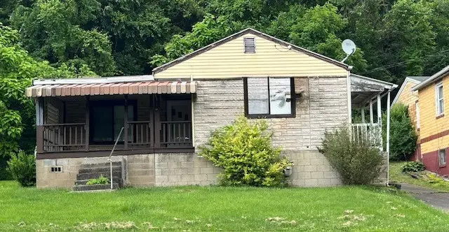 465 Virginia Ave, Midland, PA 15059 - Image #1