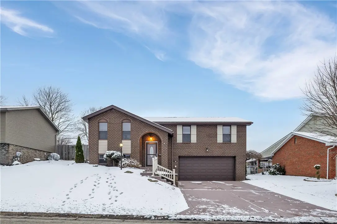 124 Macbeth Dr, Lower Burrell, PA 15068 - Image #1