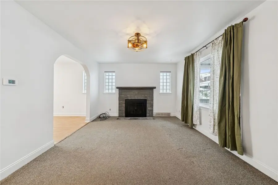 548 Ridge Ave, East Pittsburgh, PA 15112 - Image #2