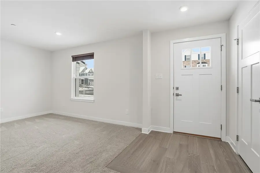 9002 Hickory Rd, Hampton, PA 15044 - Image #2