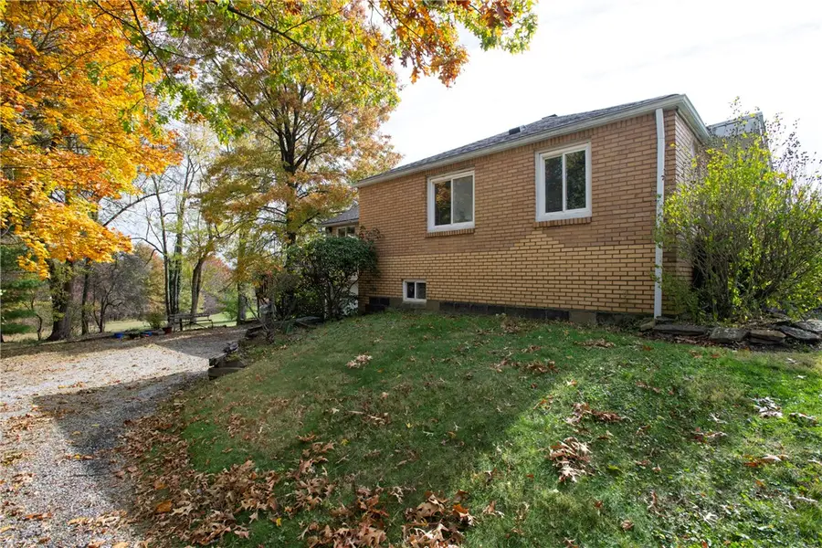 118 Mcclelland Dr, Indiana Township, PA 15238 - Image #3